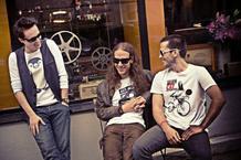 Aivn's Naked Trio připravuje druhé album. Podporu hledá na Hithitu